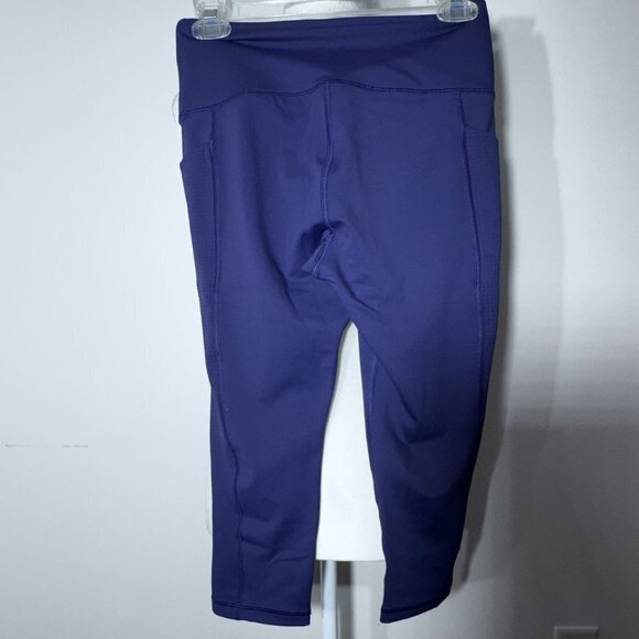 Ray Pose Purple Capri Yoga Pants/Leggings - Small - Picture 2 of 6